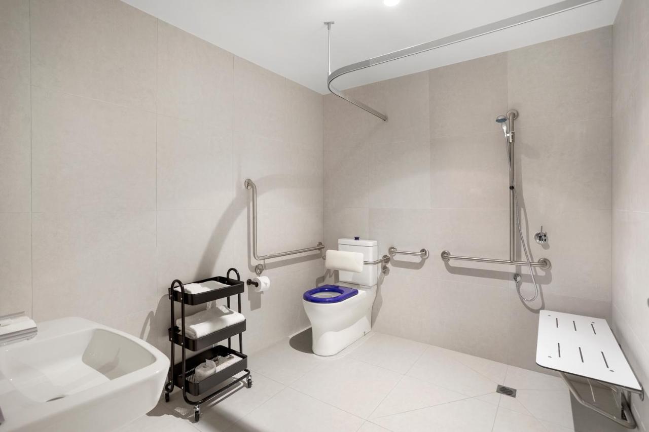 Hotel Quest Collingwood Melbourne City Exterior foto