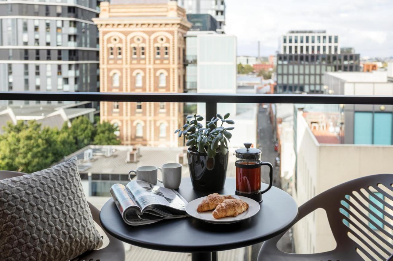 Hotel Quest Collingwood Melbourne City Exterior foto